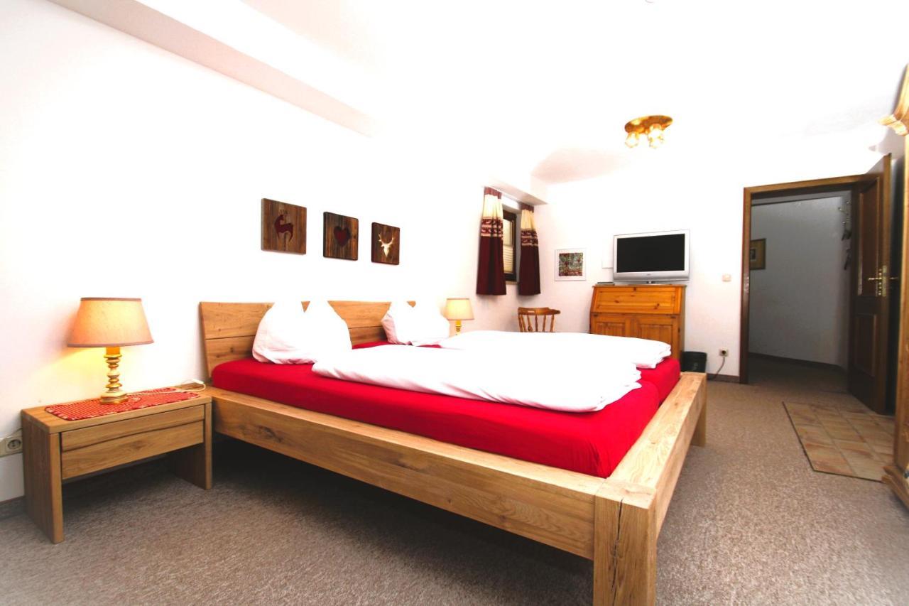 Apartment Xenia Гармиш-Партенкирхен Екстериор снимка